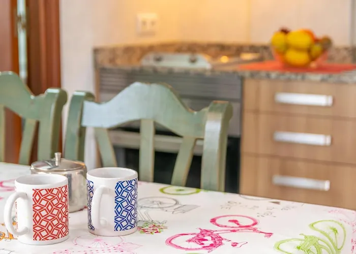 Casa Elena * Кала-Ратхада